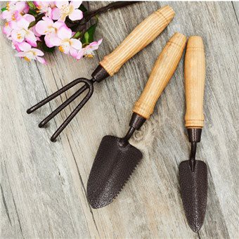 product-250-250 Wood handle 3 prong hand rake garden tools set
