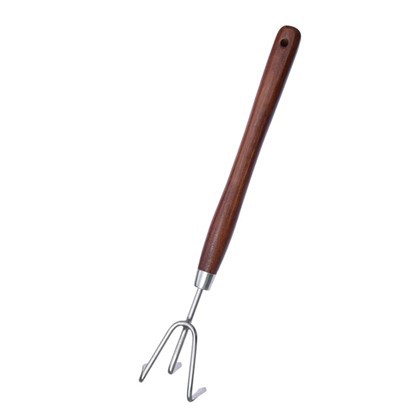 Dlhá rukoväť kultivátora s 3 hrotmi